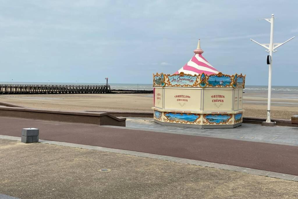 Maison Des Residences De La Mer Courseulles-sur-Mer Exteriör bild